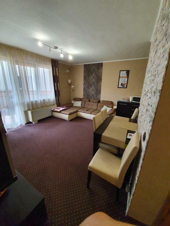 HajdúszoboszlóBaby Apartman公寓 外观 照片
